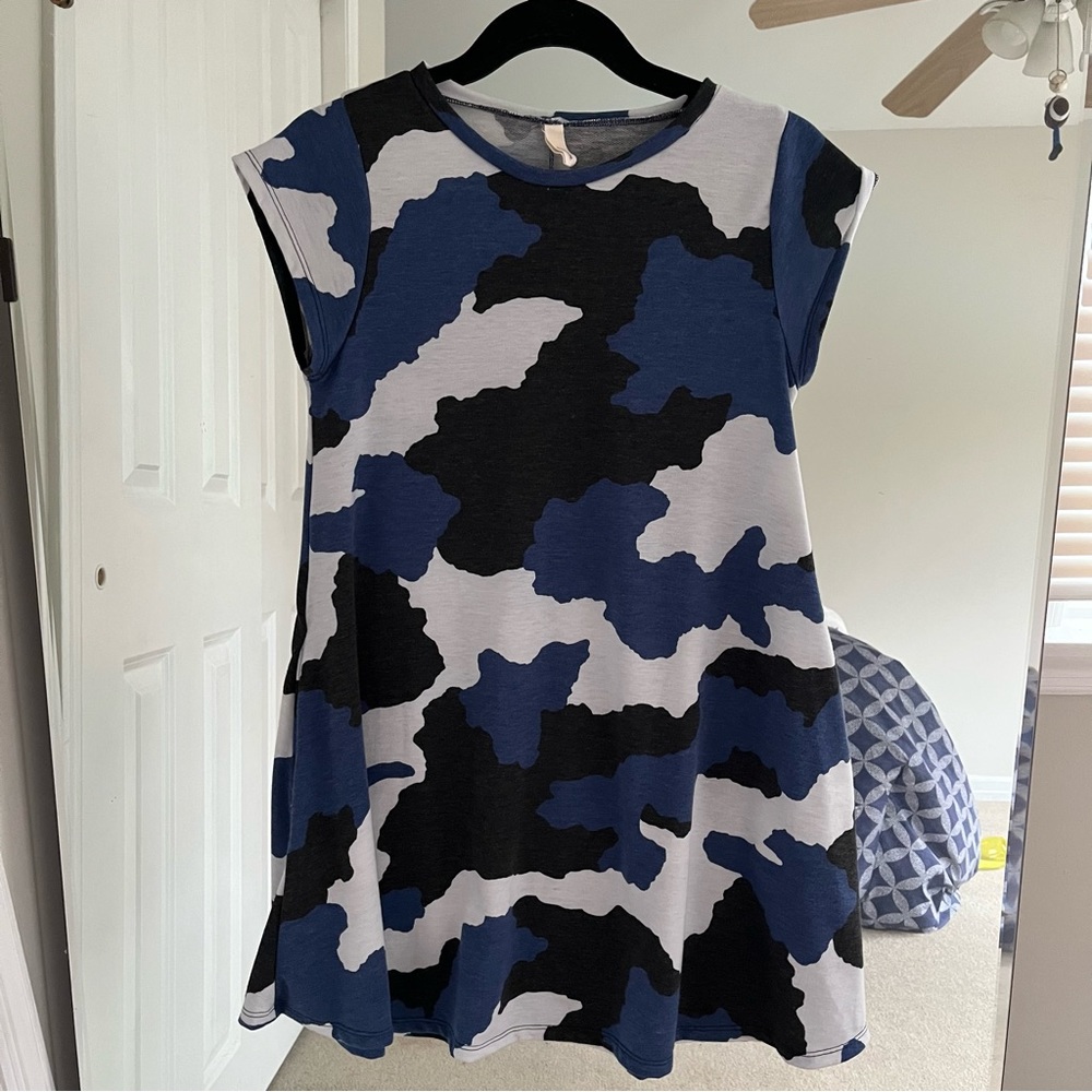 Elan Dress Camo Small Worn Once